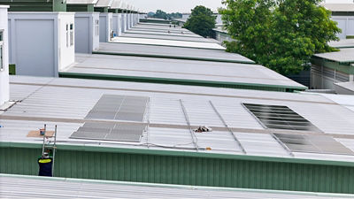 Photo d'un toit d'un local commercial